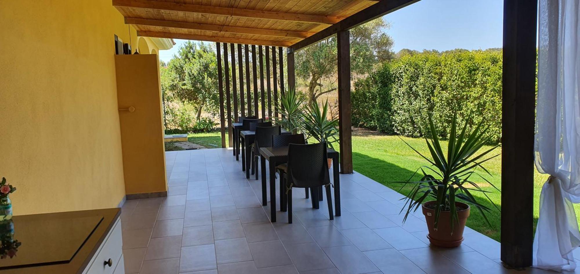 Artemisia Bed And Breakfast SantʼAnna Arresi Екстериор снимка